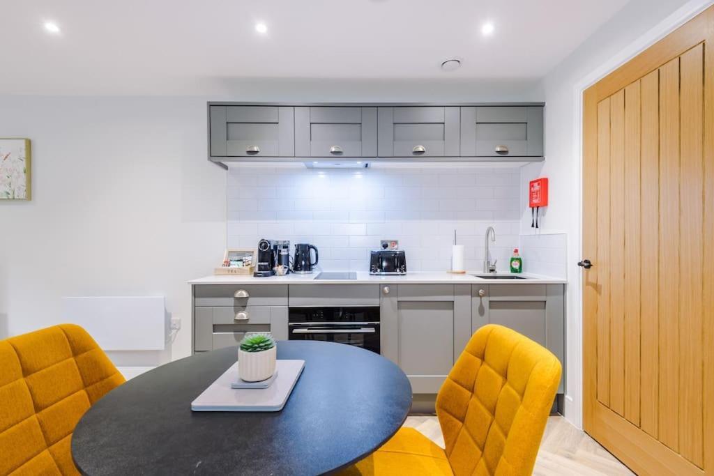 Rock Mill - Stunning Apartment Stony Middleton